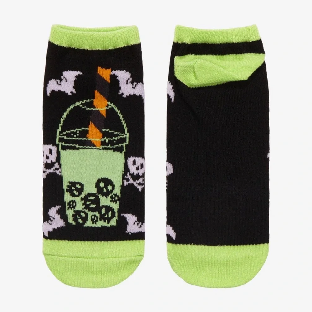 2/$12 Halloween Skull Boba No-Show‎ Socks Hot Topic